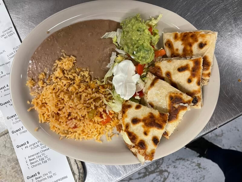  Quesadilla Plate